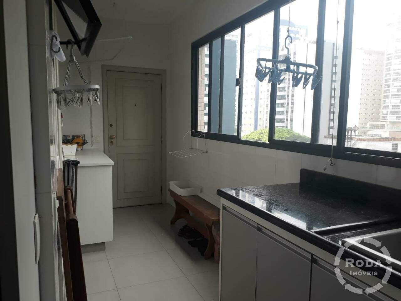 Apartamento à venda no Embaré: 