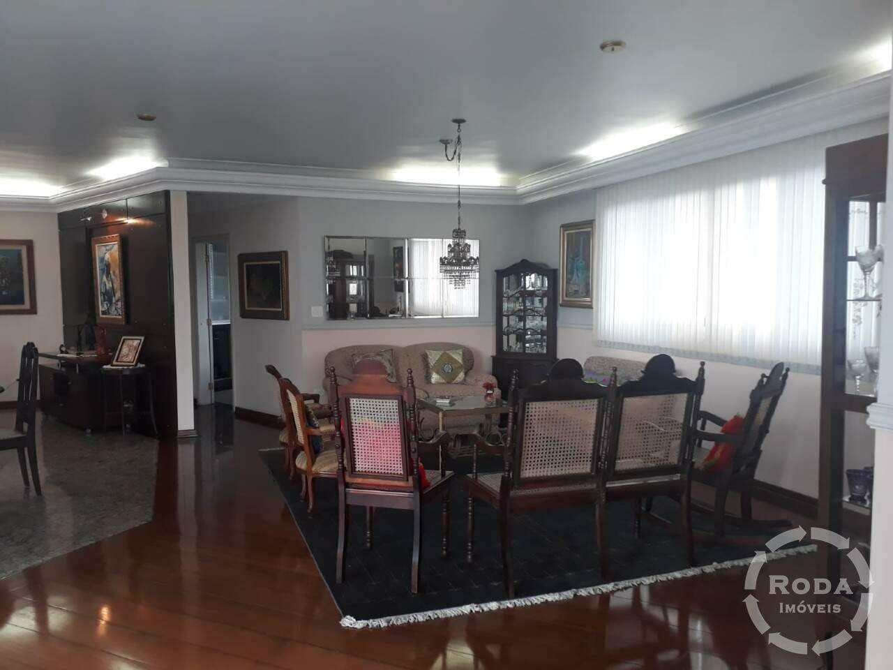 Apartamento à venda no Embaré: 