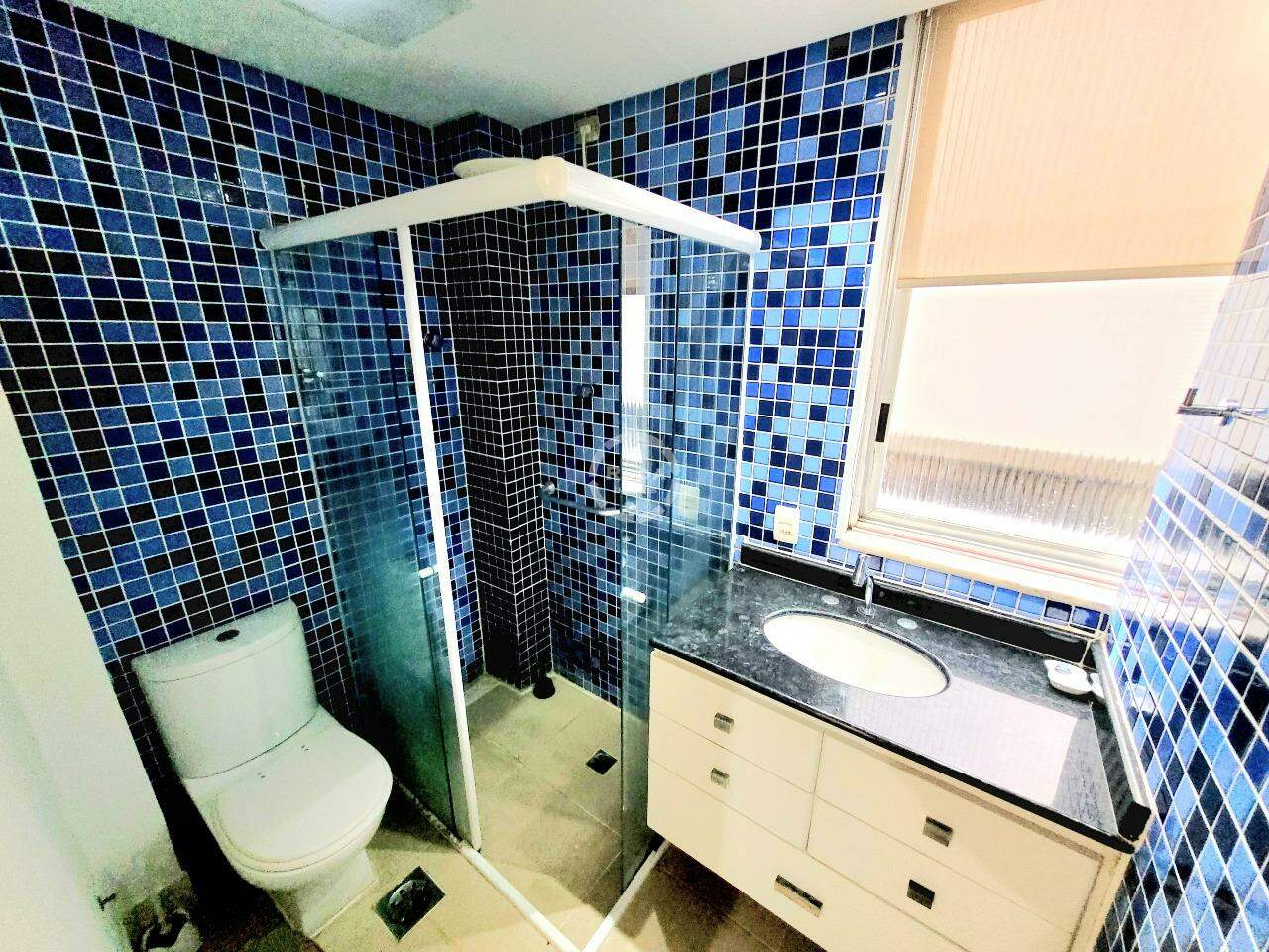 Apartamento à venda no Ponta da Praia: 