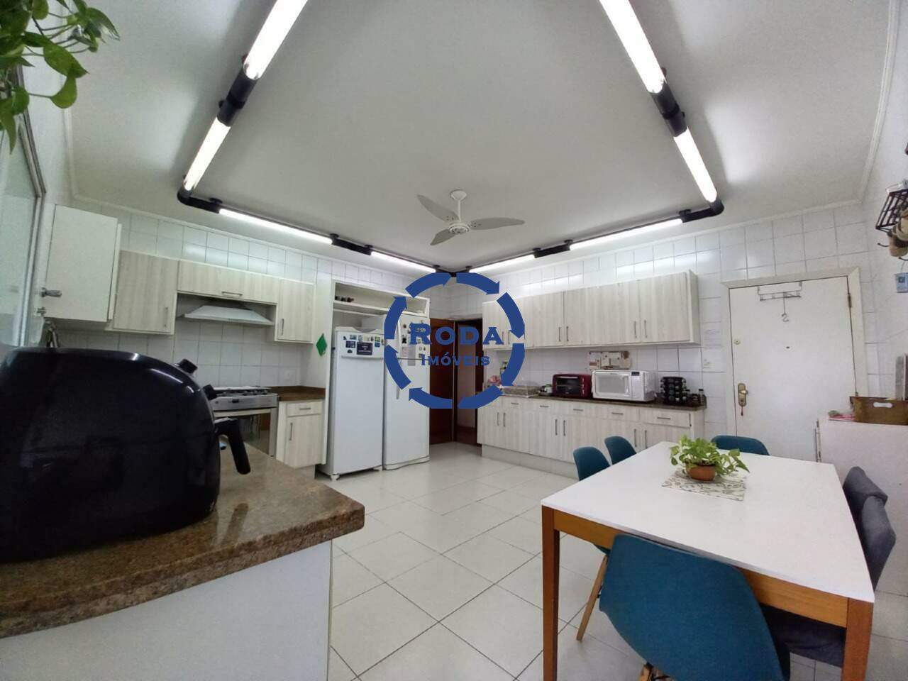 Cobertura Duplex à venda no Ponta da Praia: 