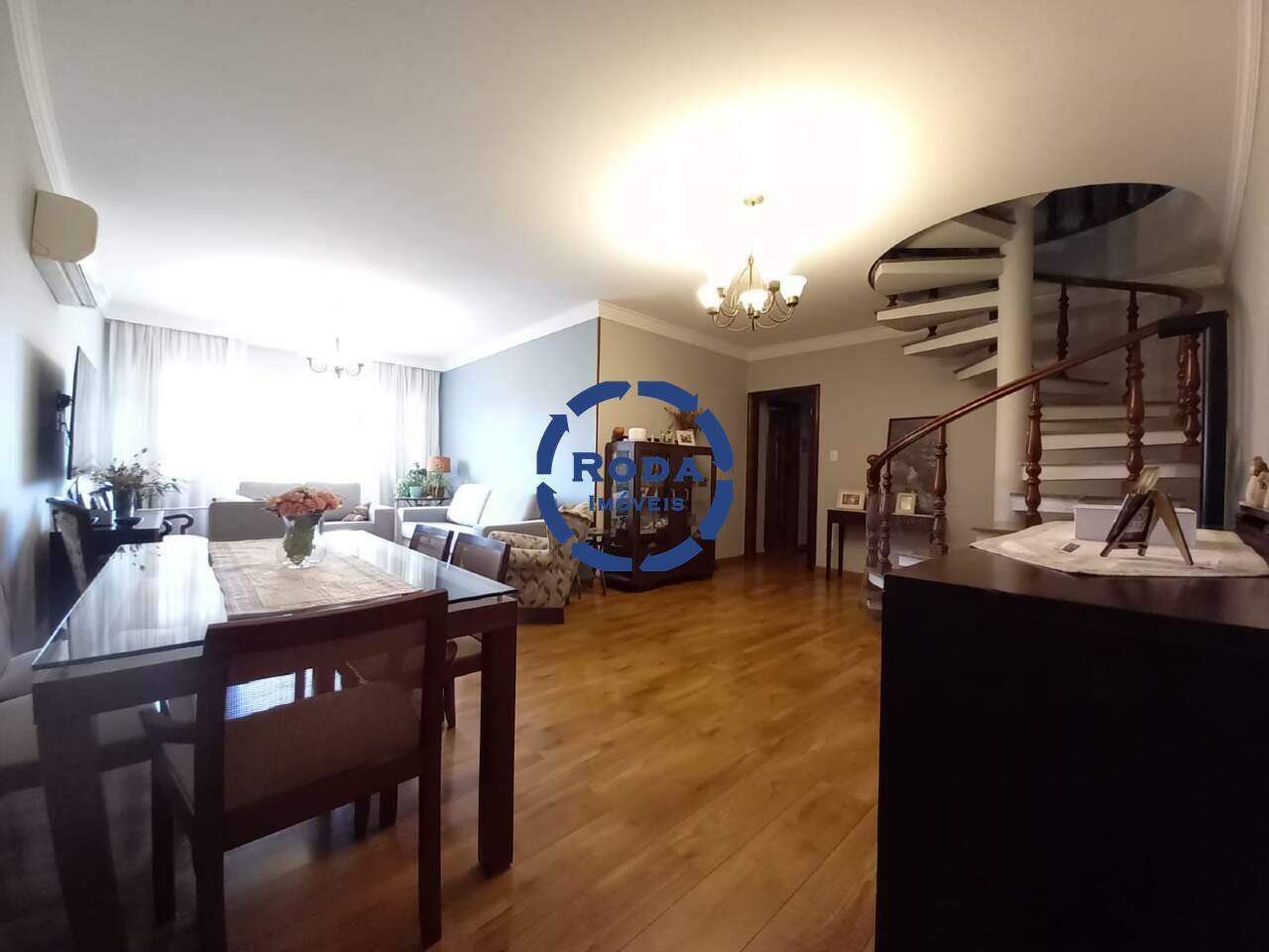 Cobertura Duplex à venda no Ponta da Praia: 