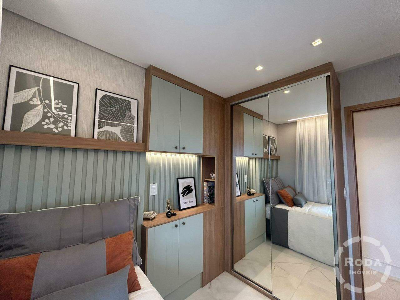 Apartamento à venda no Ponta da Praia: 