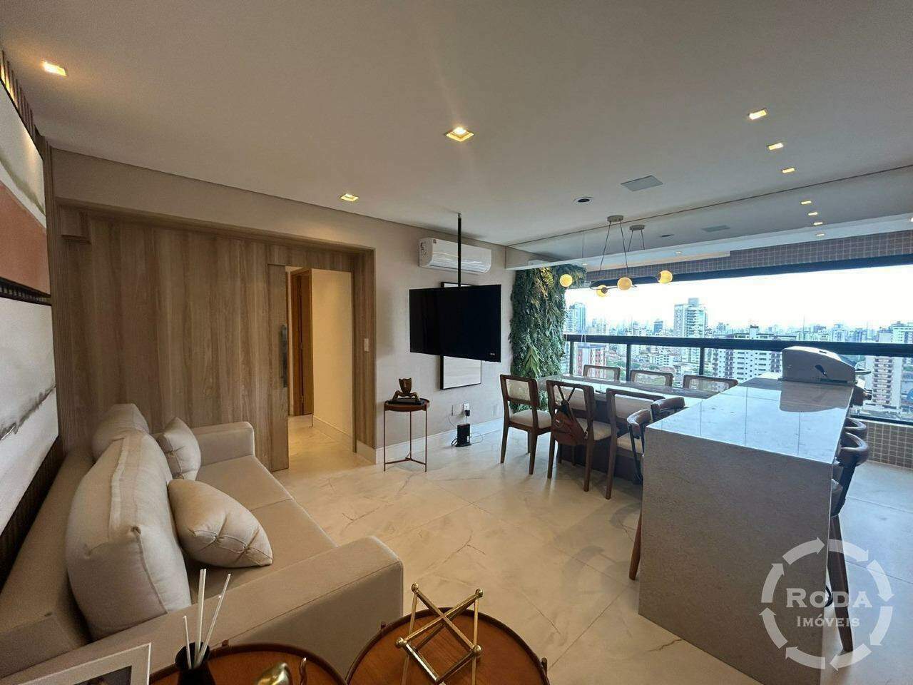 Apartamento à venda no Ponta da Praia: 