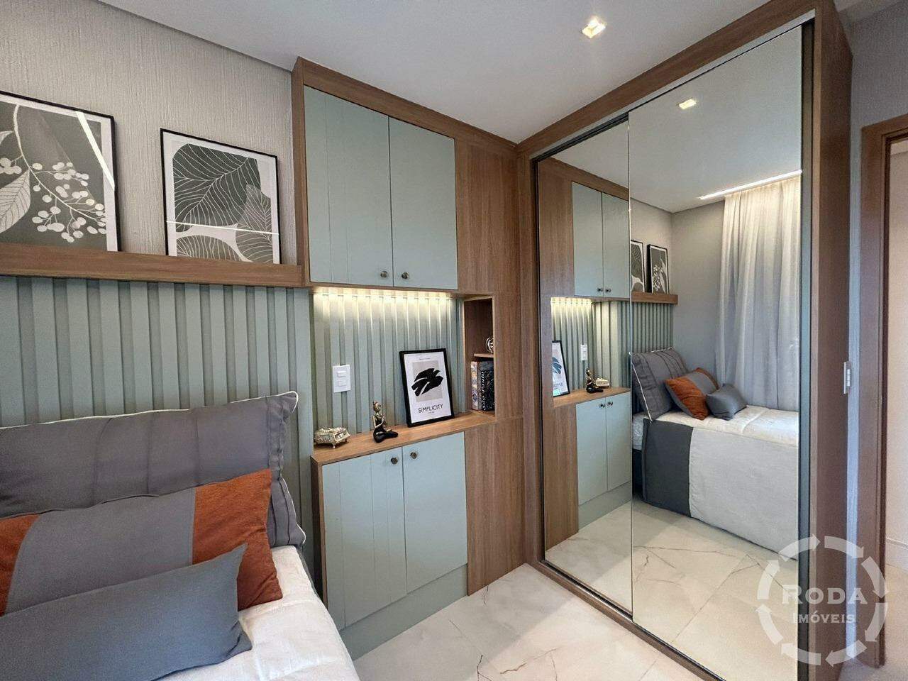 Apartamento à venda no Ponta da Praia: 