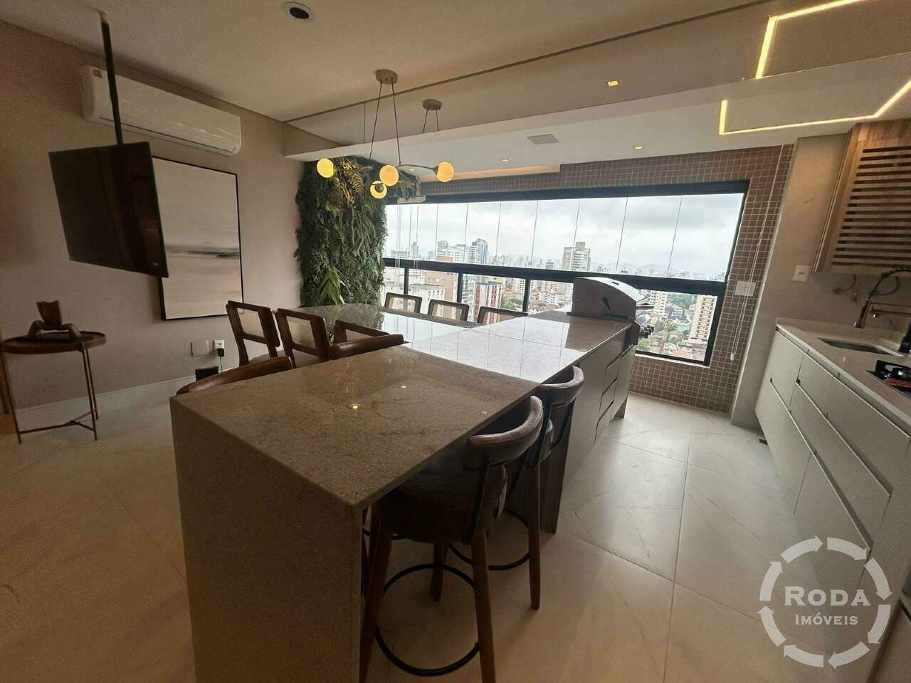 Apartamento à venda no Ponta da Praia: 