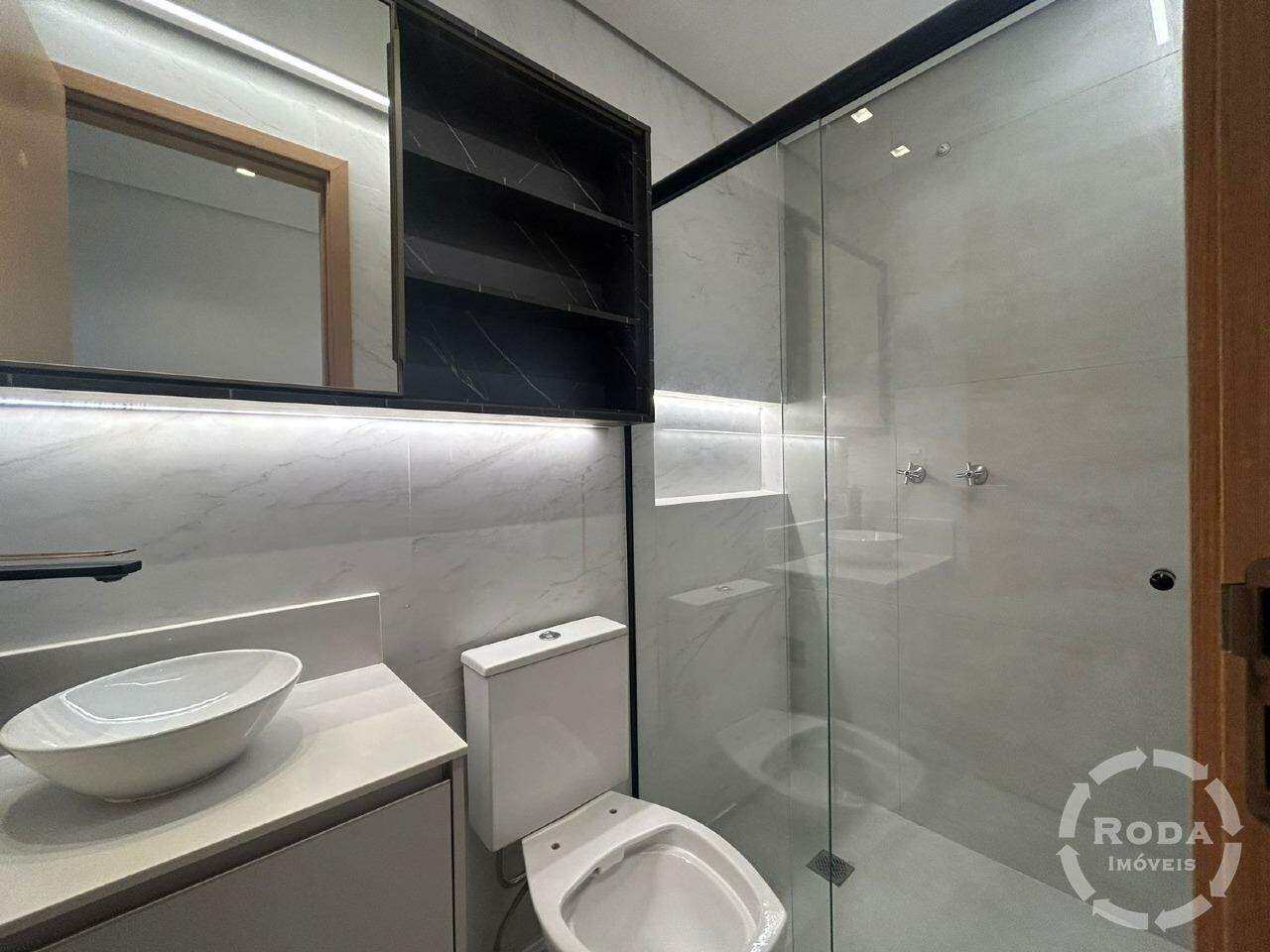 Apartamento à venda no Ponta da Praia: 