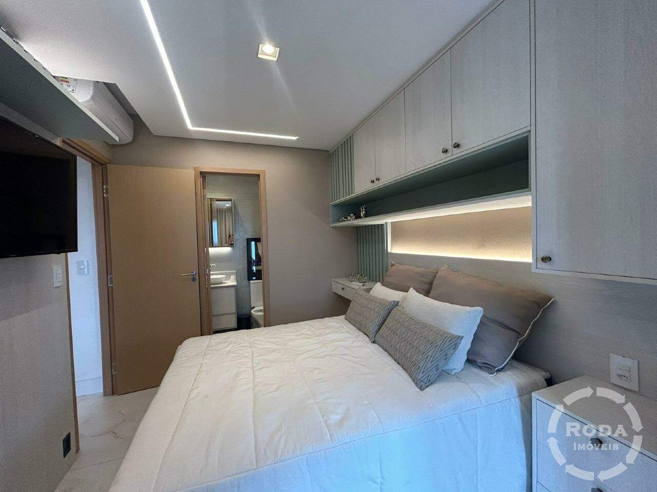 Apartamento à venda no Ponta da Praia: 