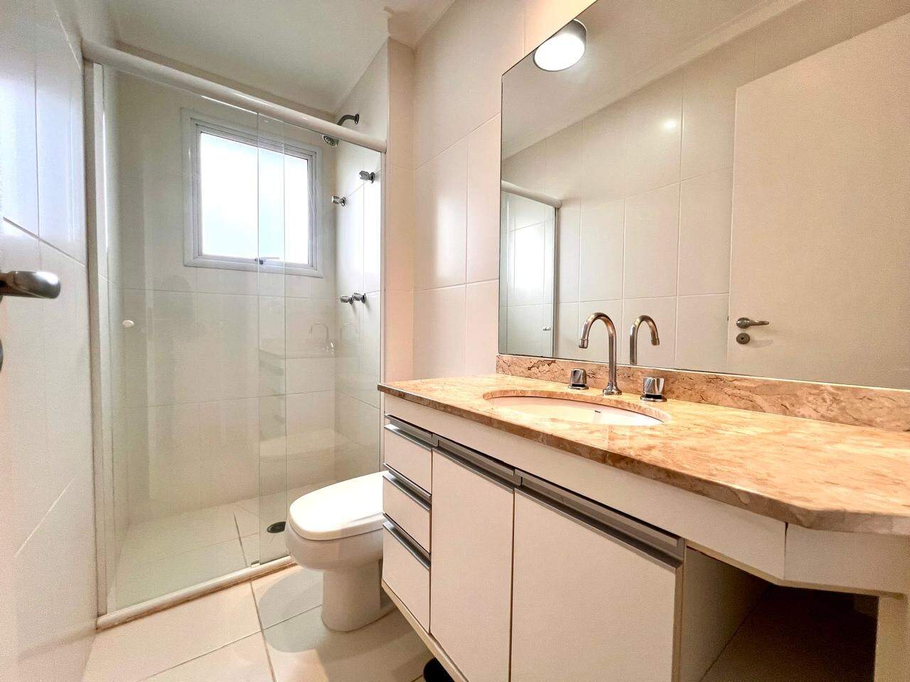 Apartamento à venda no Embaré: 