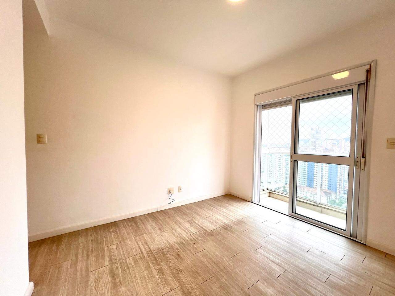 Apartamento à venda no Embaré: 