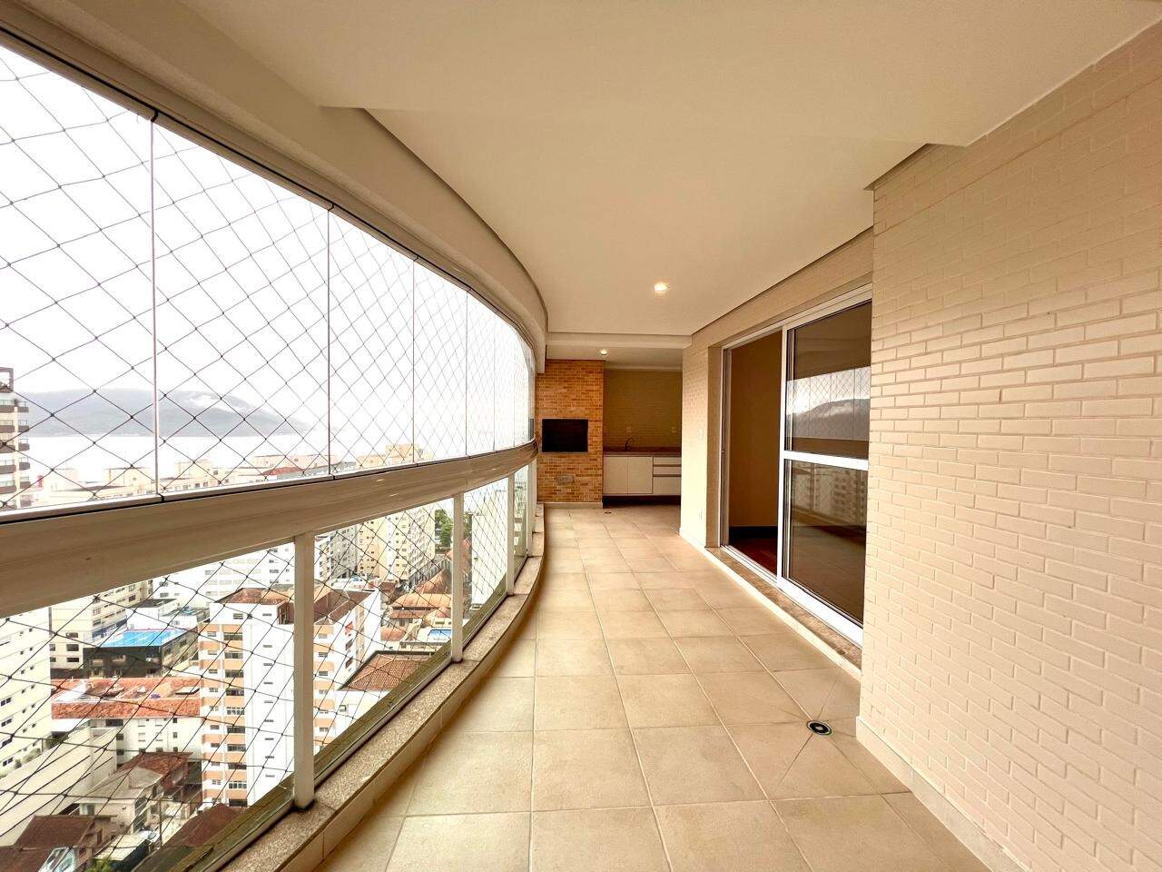 Apartamento à venda no Embaré: 