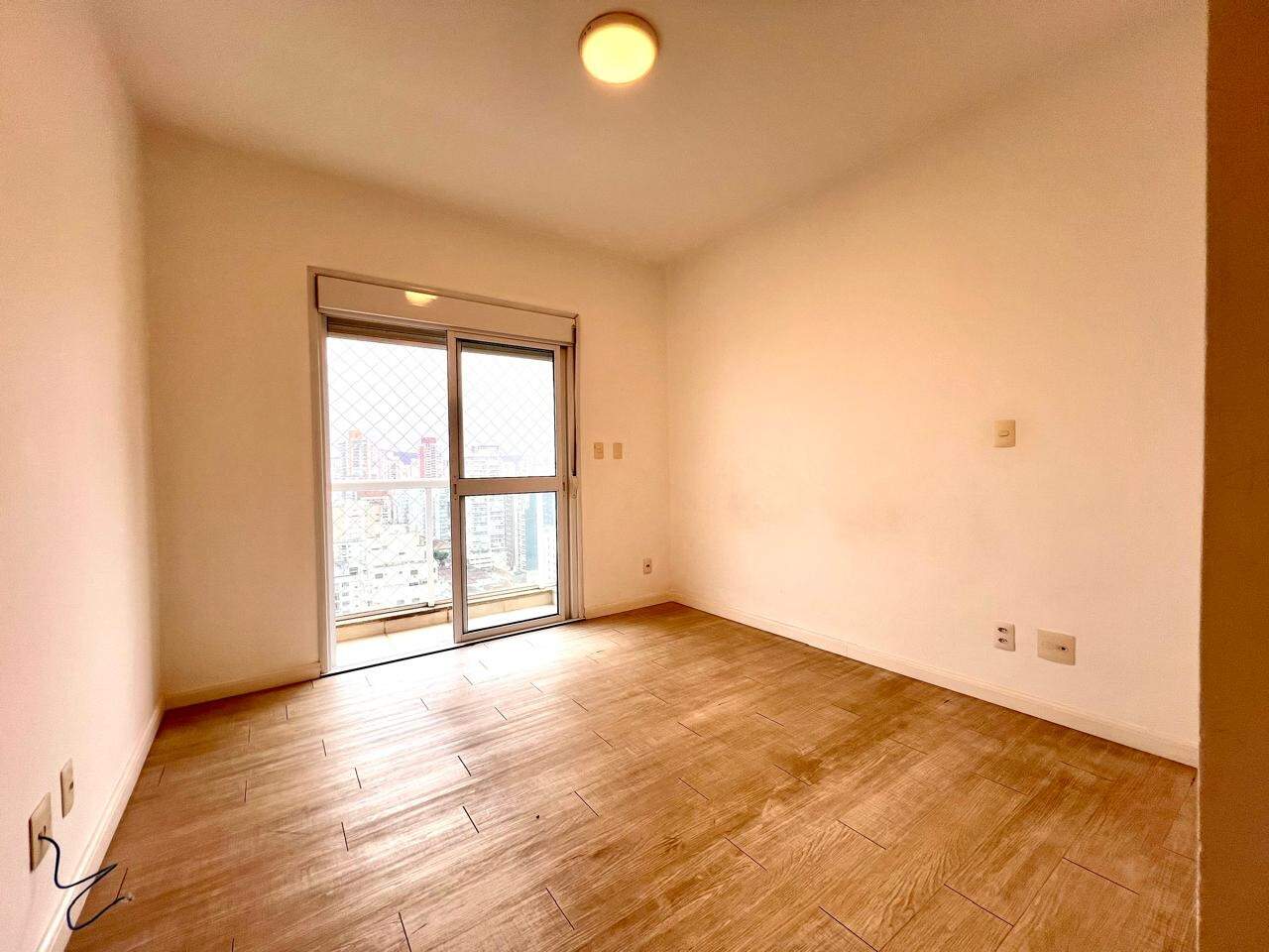 Apartamento à venda no Embaré: 