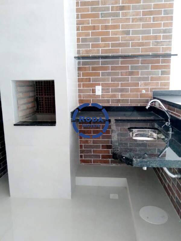 Casa à venda no Embaré: 