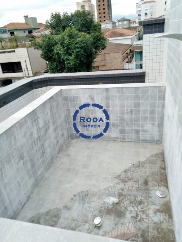 Casa à venda no Embaré: 
