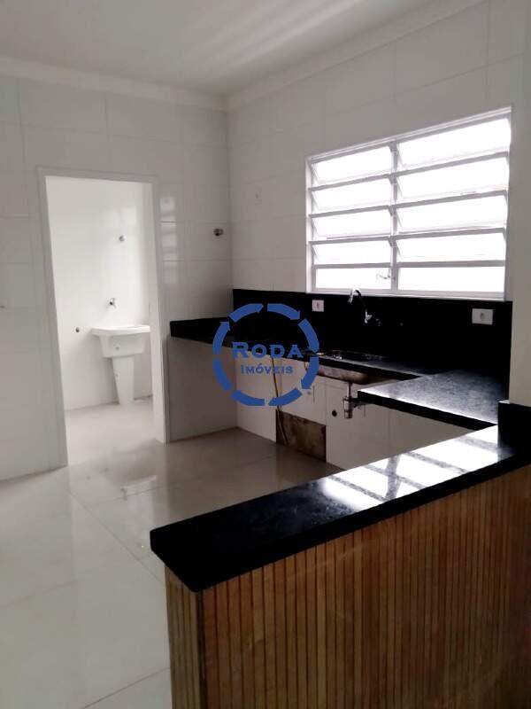 Casa à venda no Embaré: 