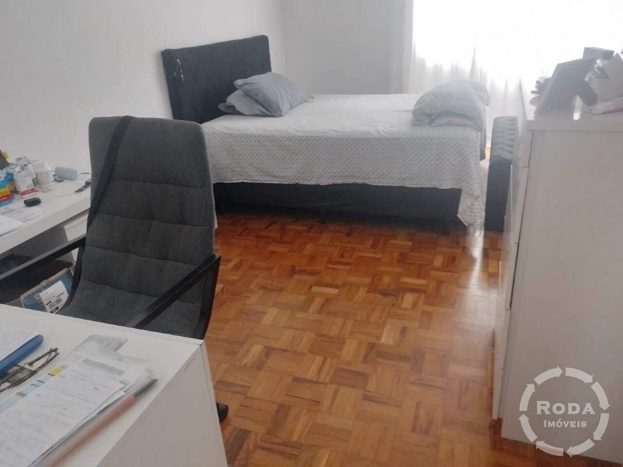 Sobrado à venda no Ponta da Praia: 