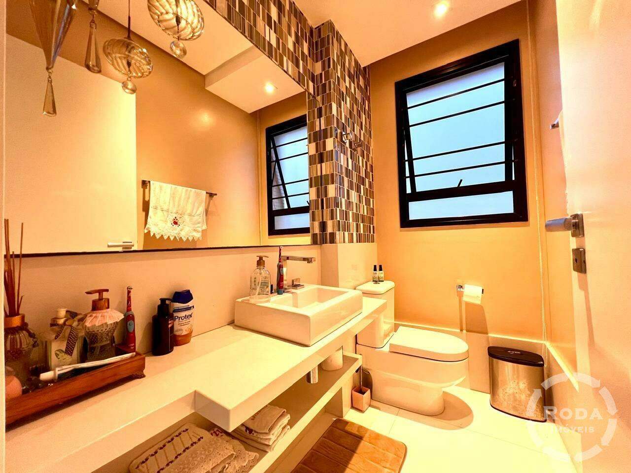 Cobertura à venda no Aparecida: 