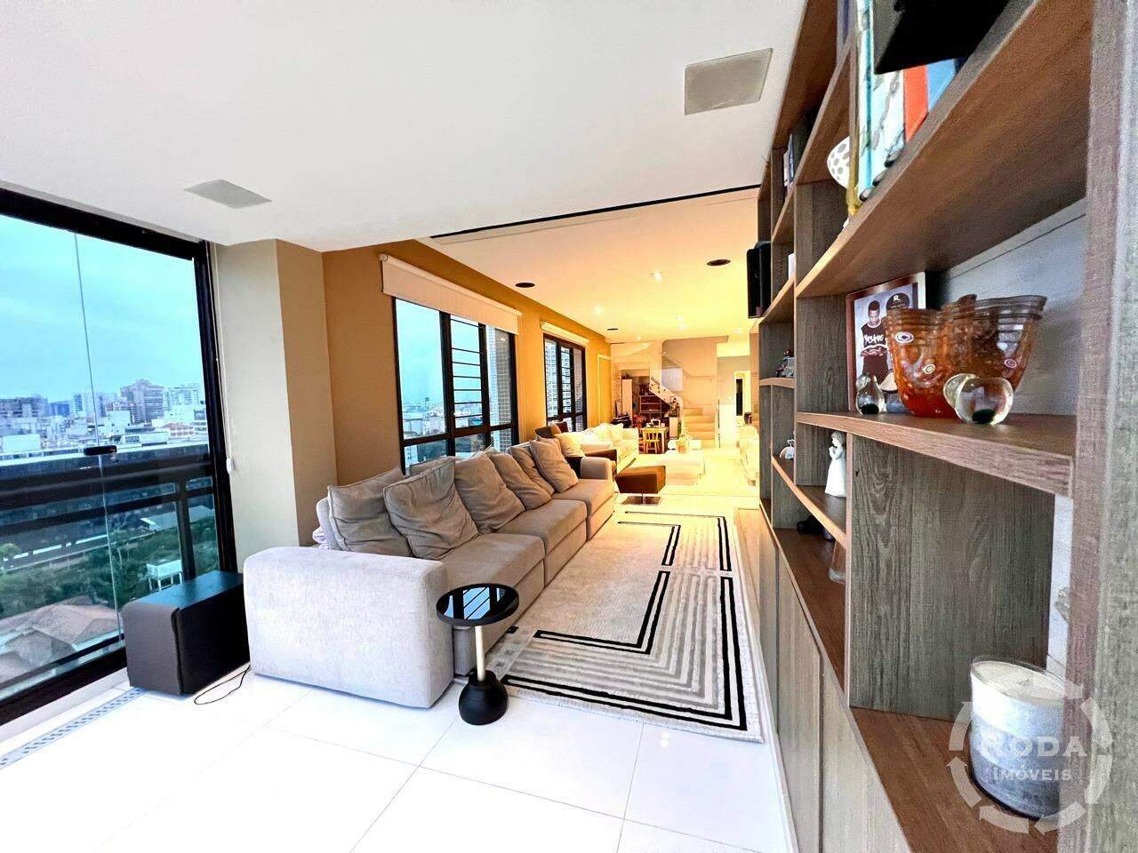 Cobertura à venda no Aparecida: 