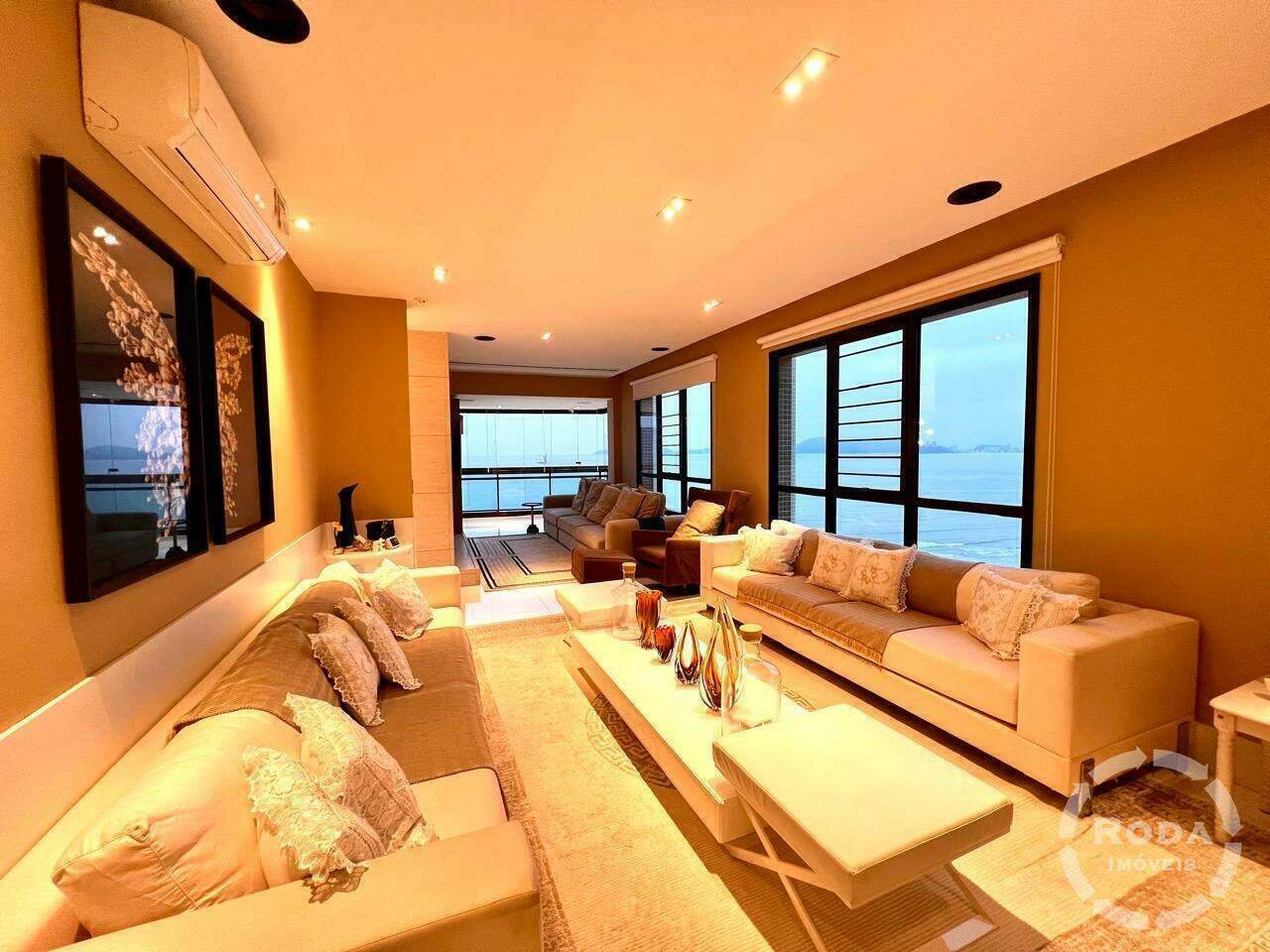 Cobertura à venda no Aparecida: 