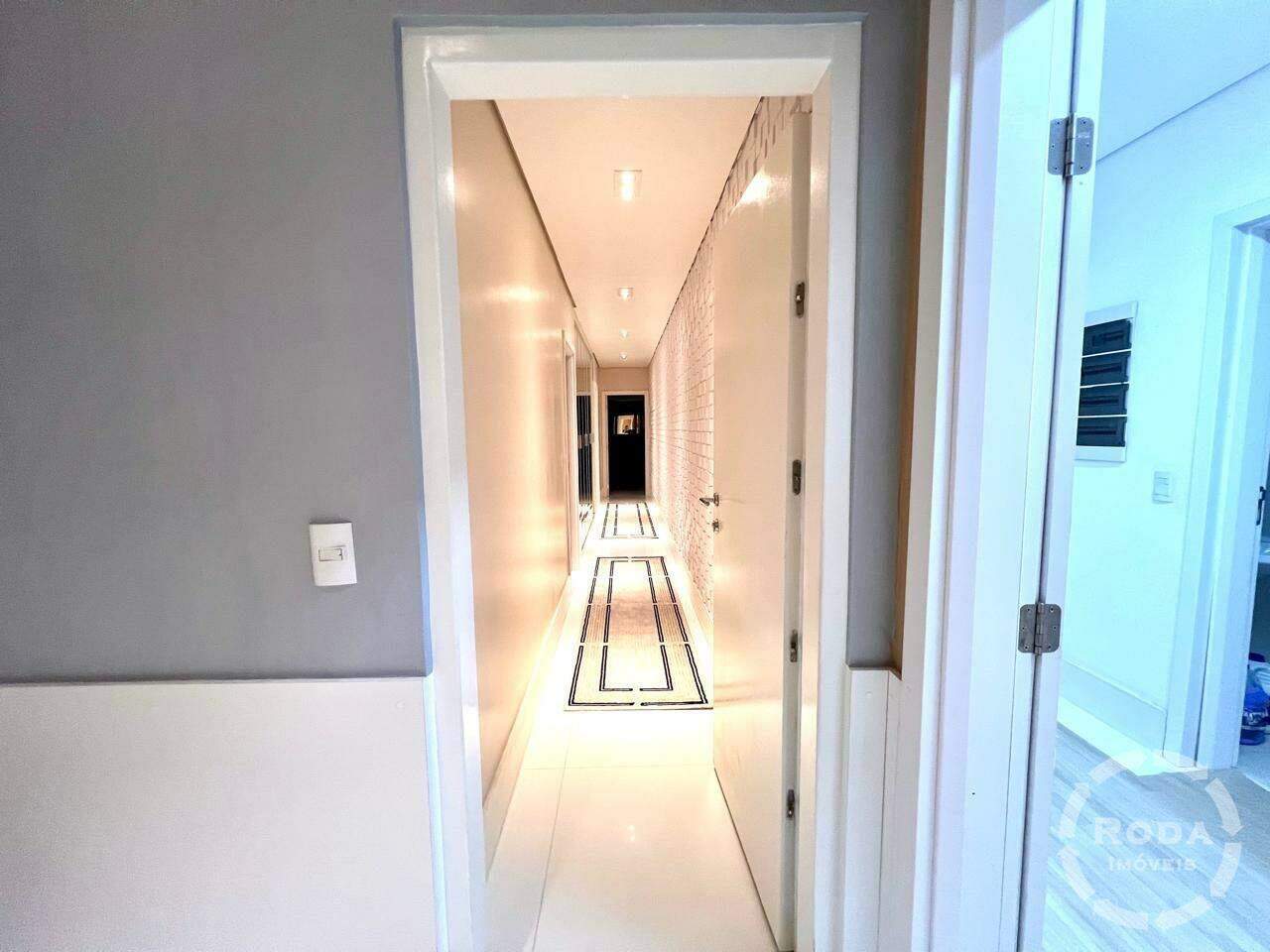 Cobertura à venda no Aparecida: 