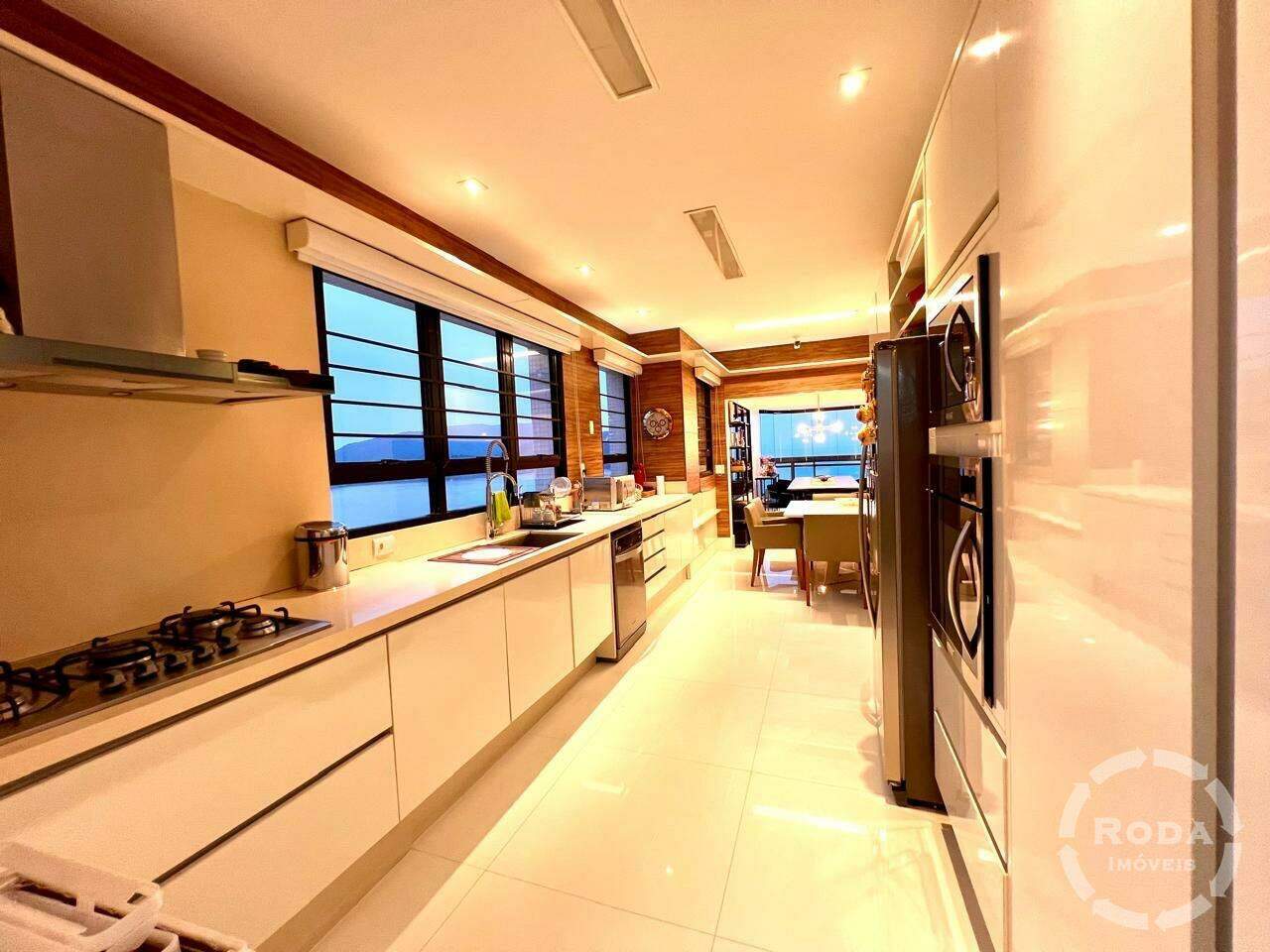 Cobertura à venda no Aparecida: 