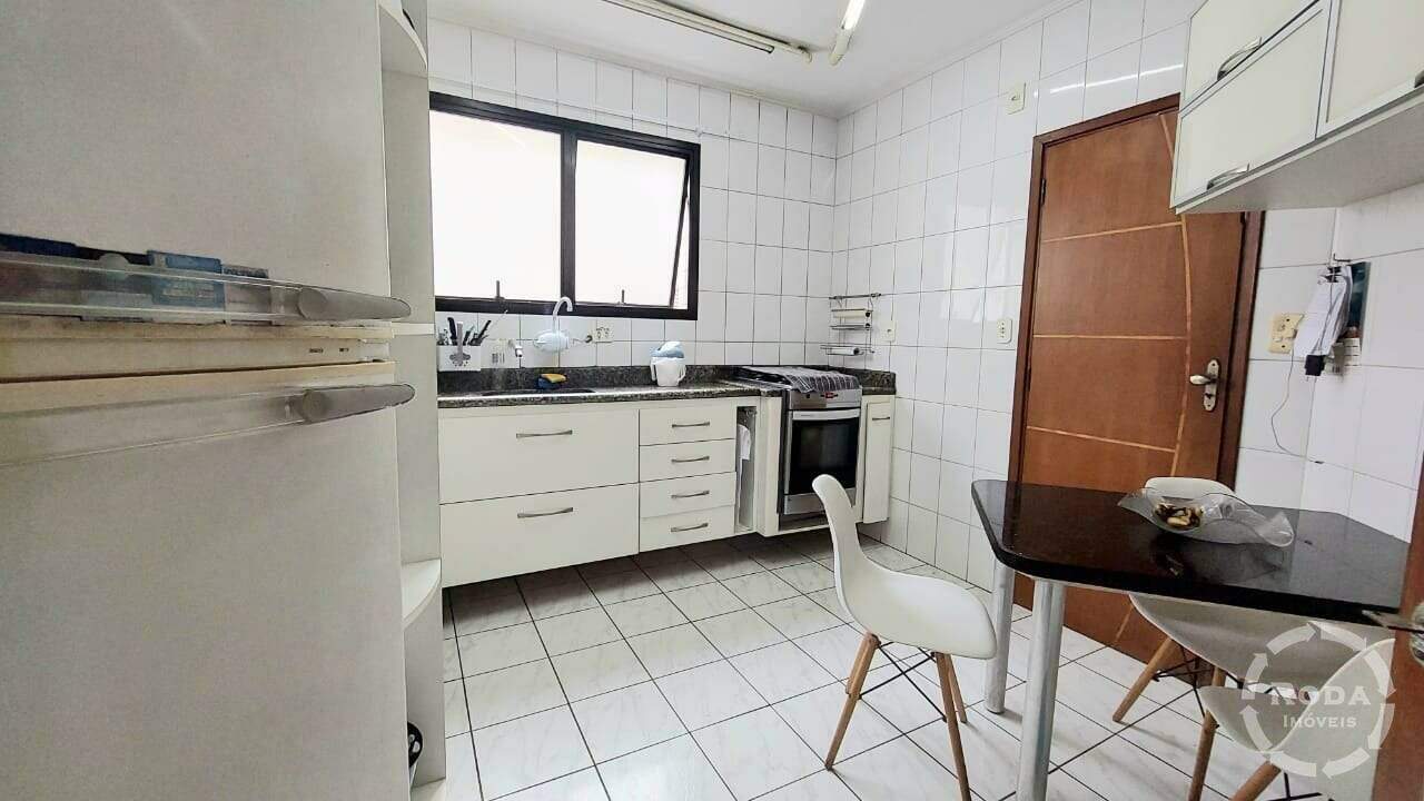 Apartamento à venda no Embaré: 