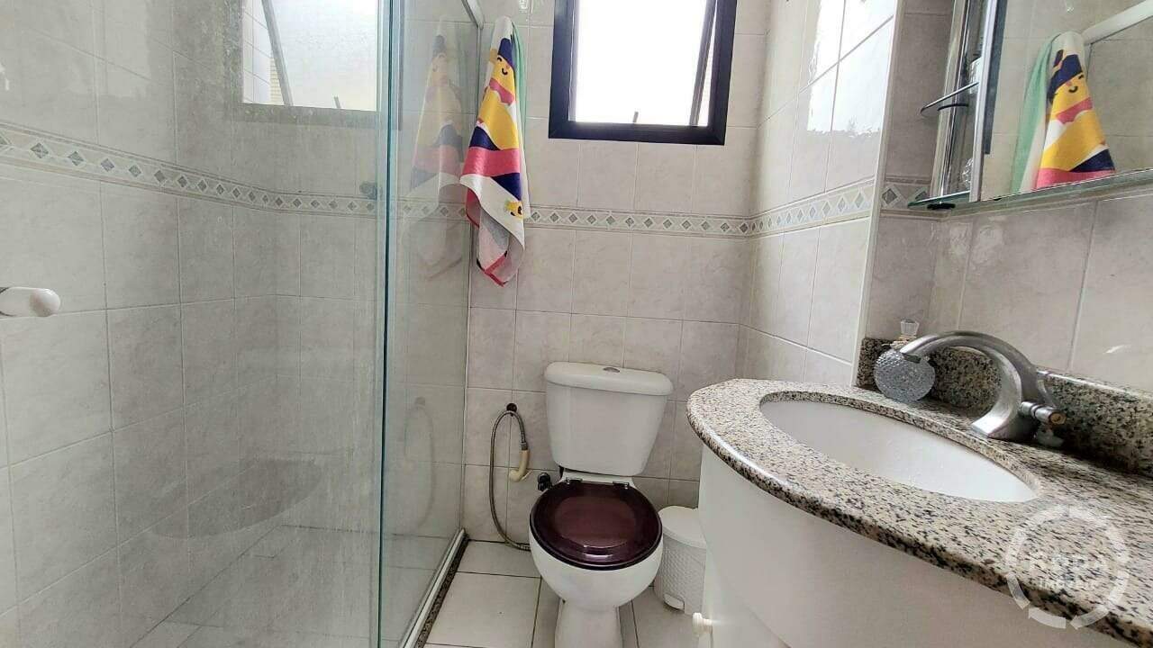 Apartamento à venda no Embaré: 