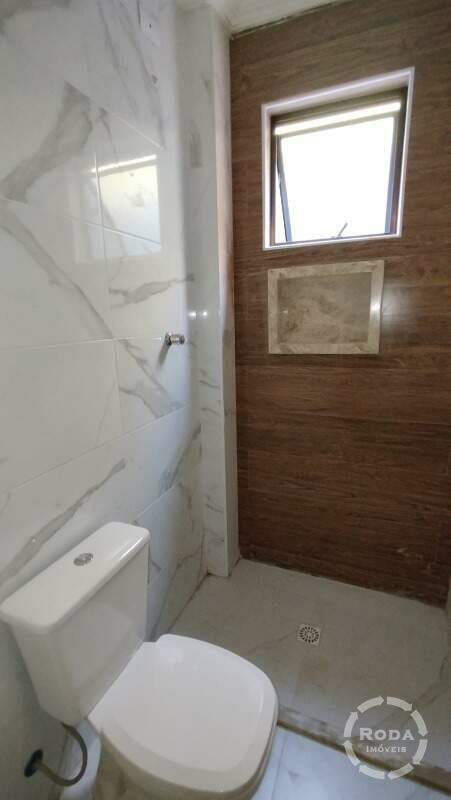 Casa à venda no Embaré: 