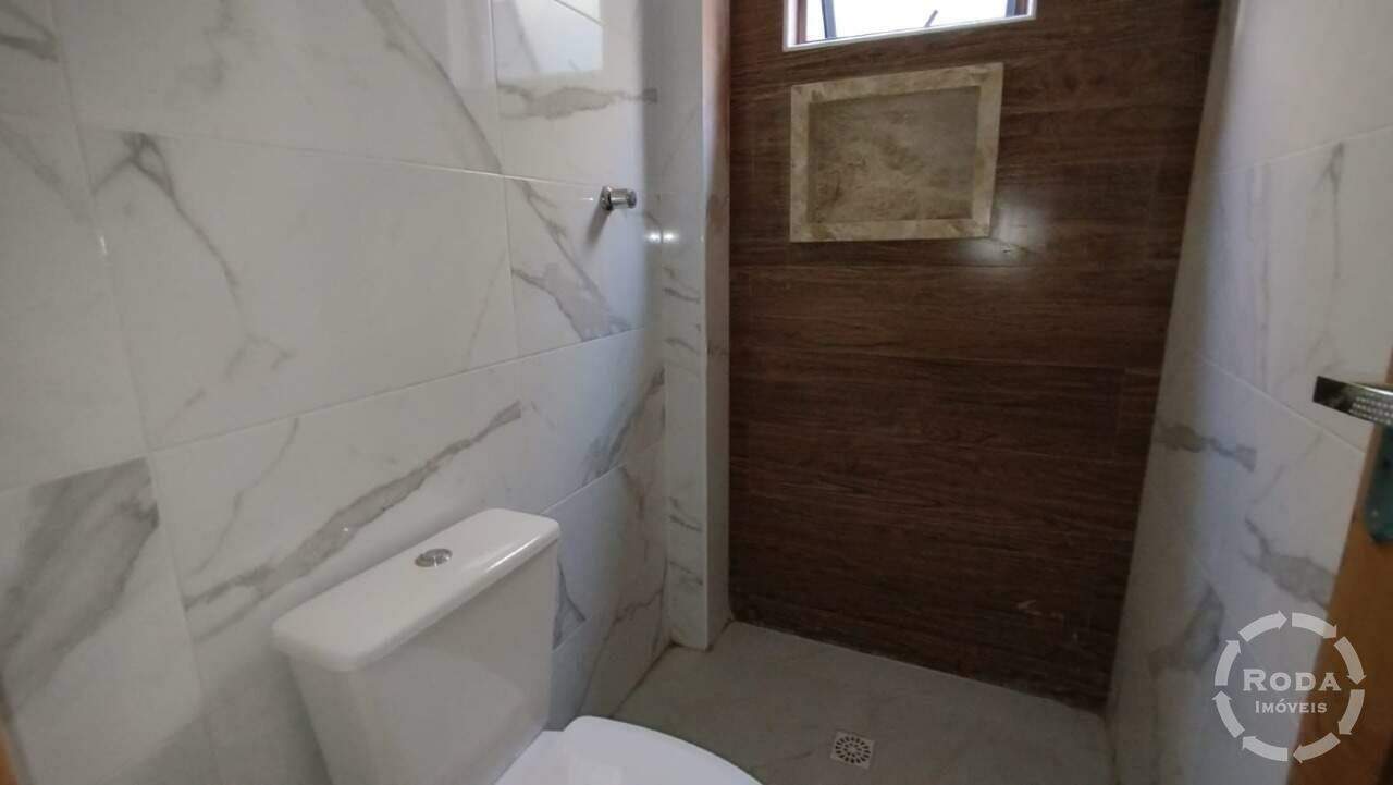 Casa à venda no Embaré: 