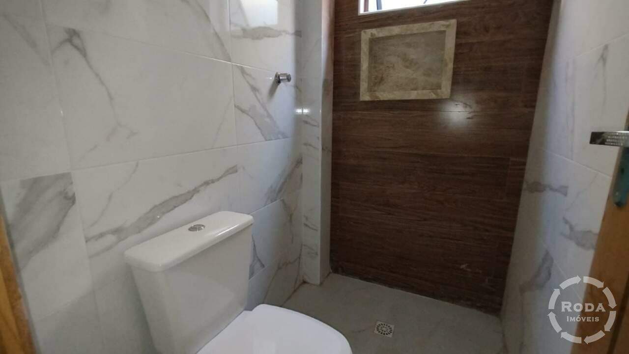 Casa à venda no Embaré: 