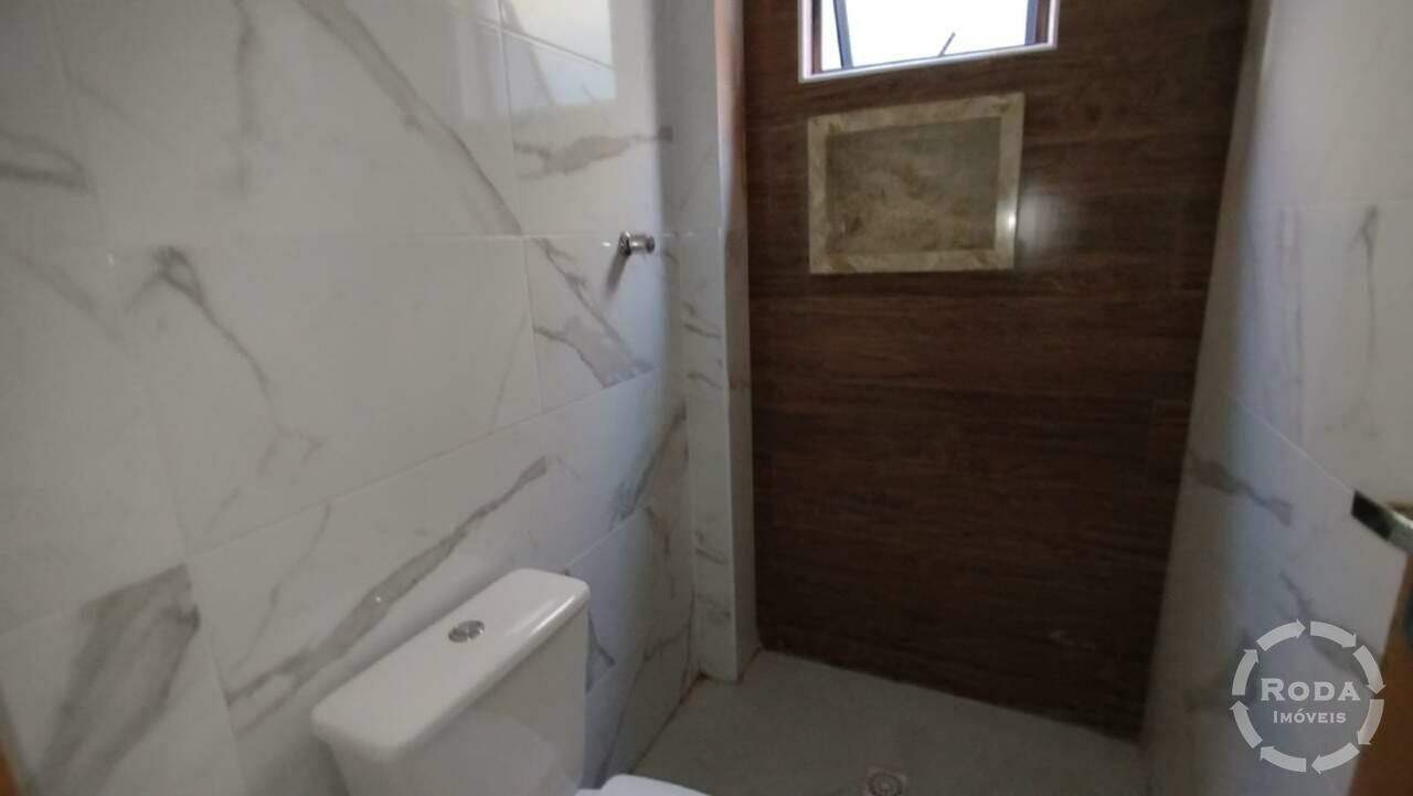 Casa à venda no Embaré: 