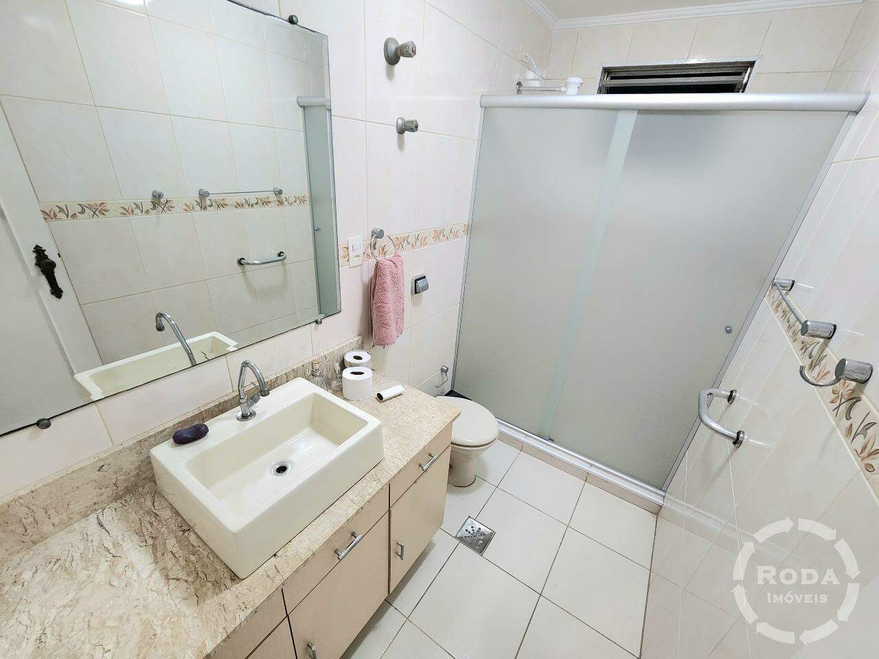 Apartamento à venda no Ponta da Praia: 