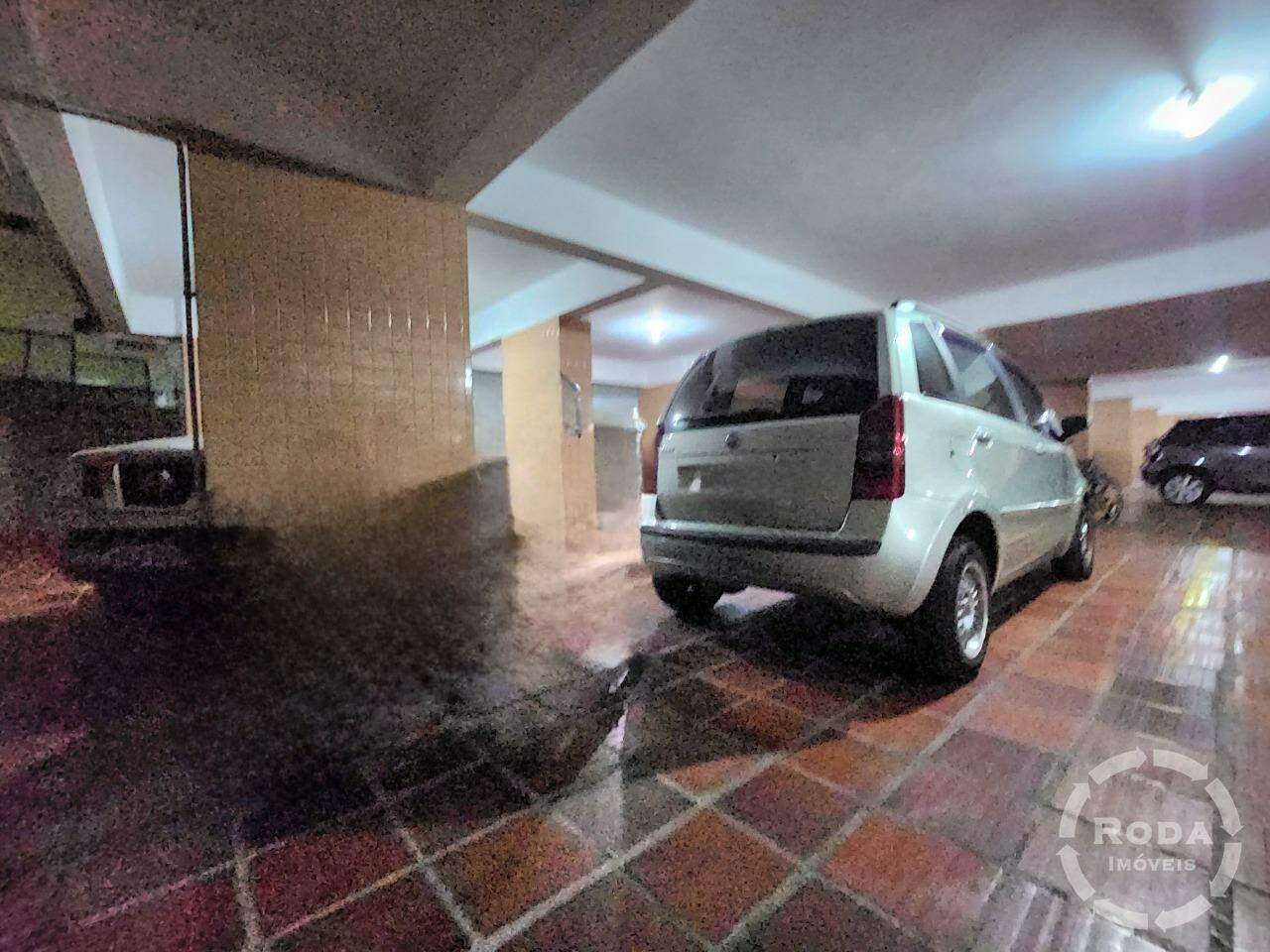 Apartamento à venda no Ponta da Praia: 