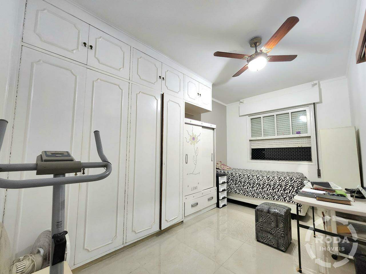 Apartamento à venda no Ponta da Praia: 