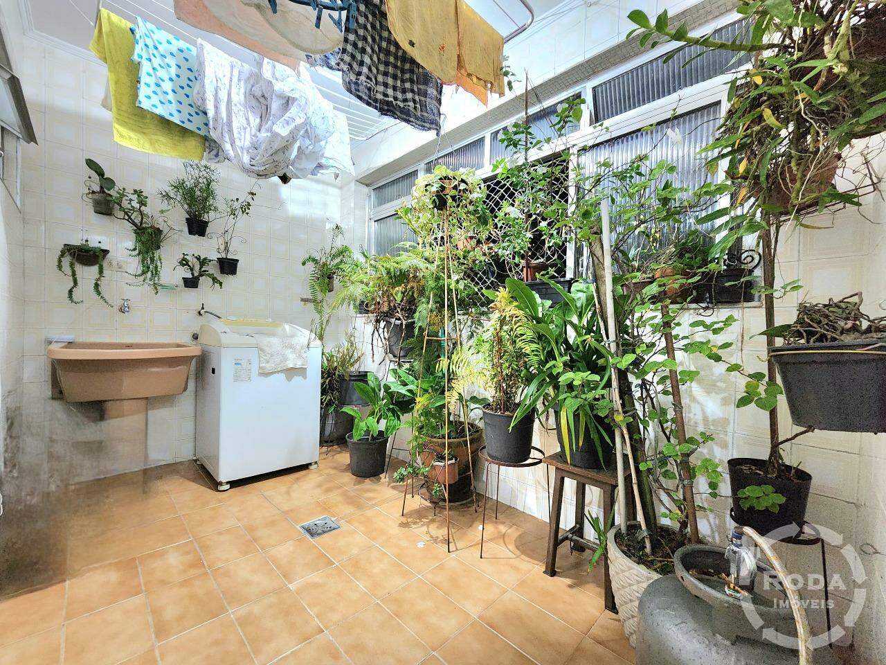 Apartamento à venda no Ponta da Praia: 