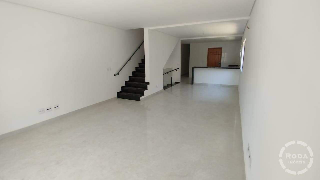 Casa à venda no Embaré: 