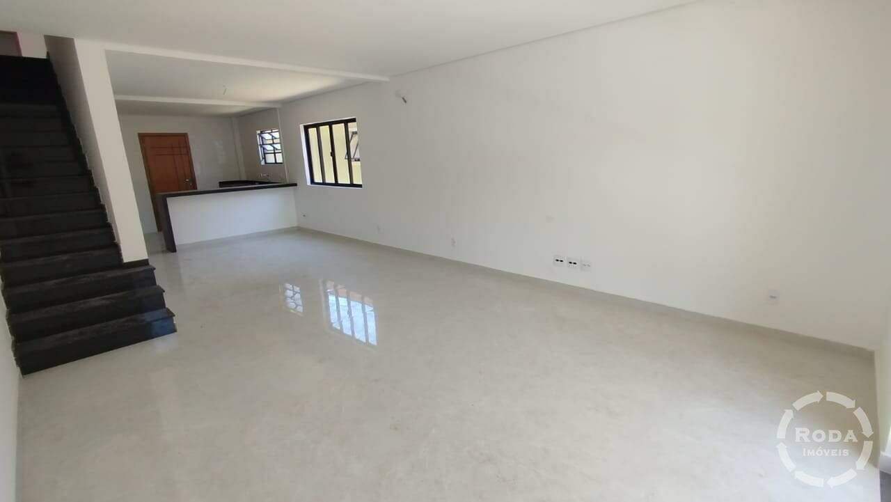 Casa à venda no Embaré: 