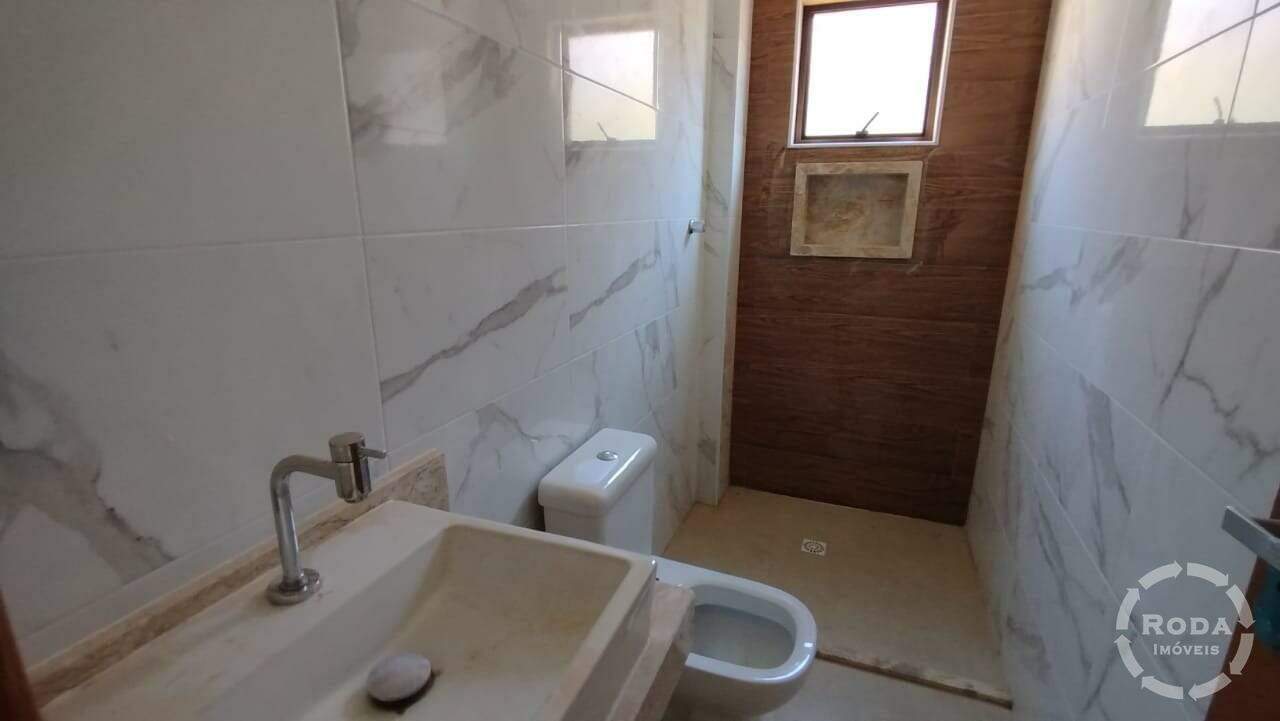 Casa à venda no Embaré: 