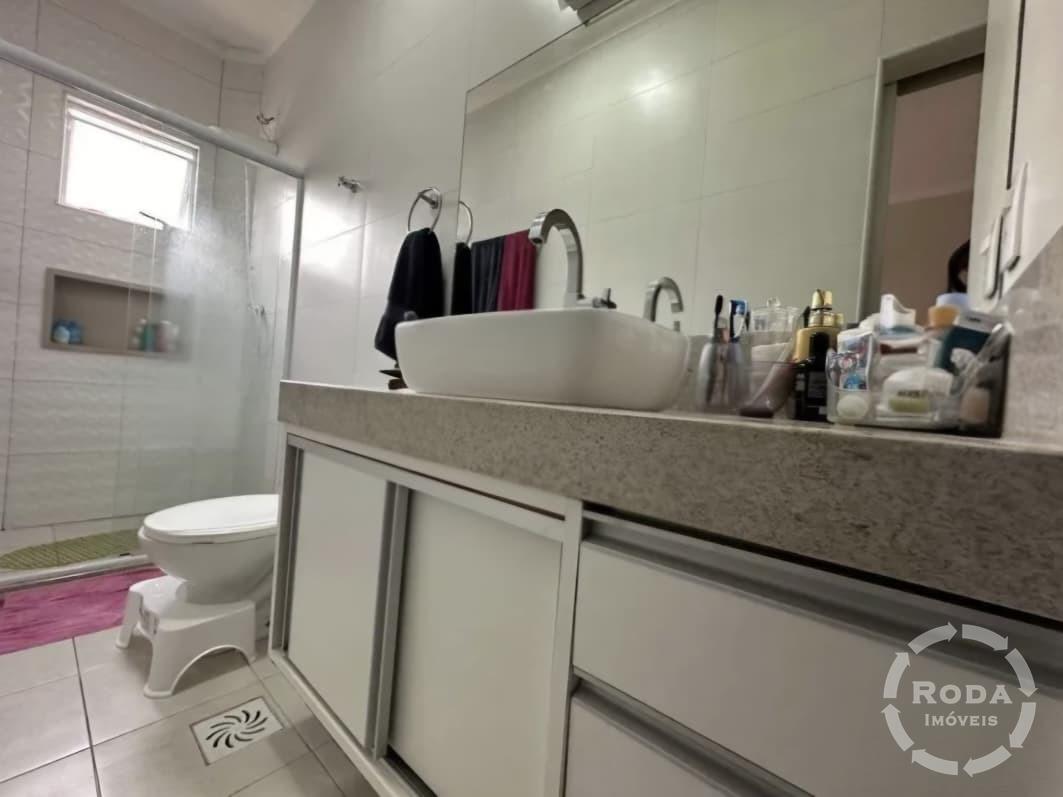 Sobrado Geminado à venda no Marapé: 