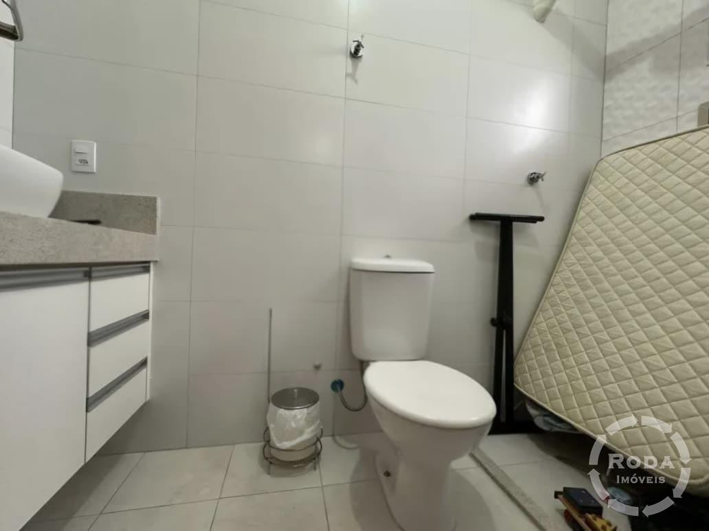 Sobrado Geminado à venda no Marapé: 