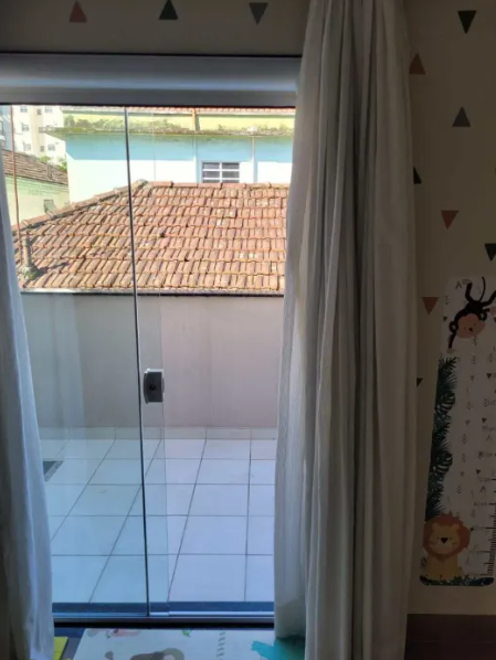 Sobrado Geminado à venda no Marapé: 