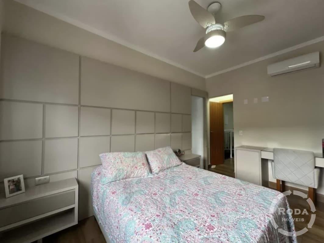 Sobrado Geminado à venda no Marapé: 