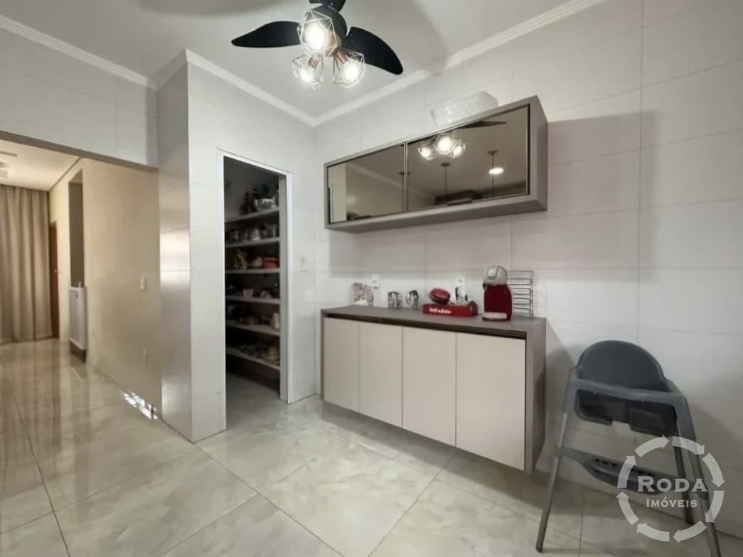 Sobrado Geminado à venda no Marapé: 