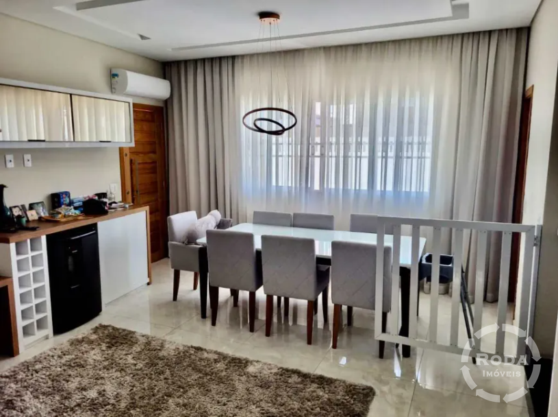 Sobrado Geminado à venda no Marapé: 