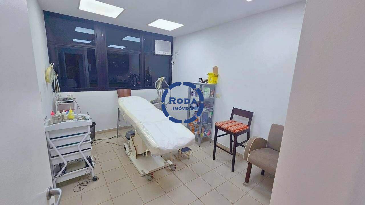 Conjunto Comercial à venda no Vila Mathias: 