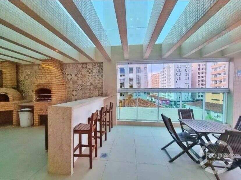 Apartamento à venda no Ponta da Praia: 