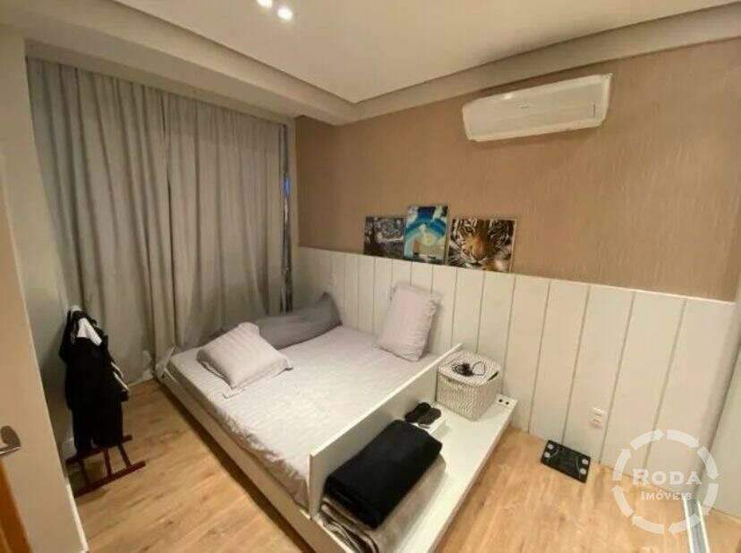 Apartamento à venda no Ponta da Praia: 