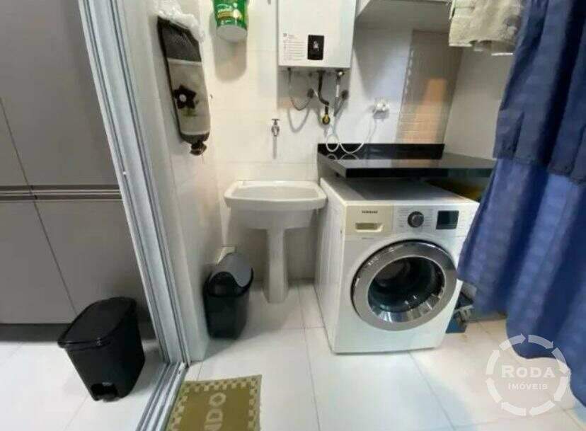 Apartamento à venda no Ponta da Praia: 