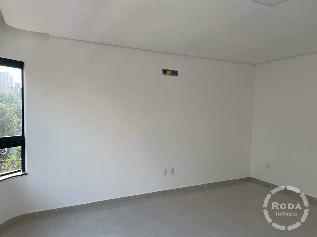 Casa à venda no Embaré: 