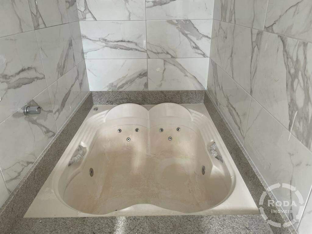 Casa à venda no Embaré: 