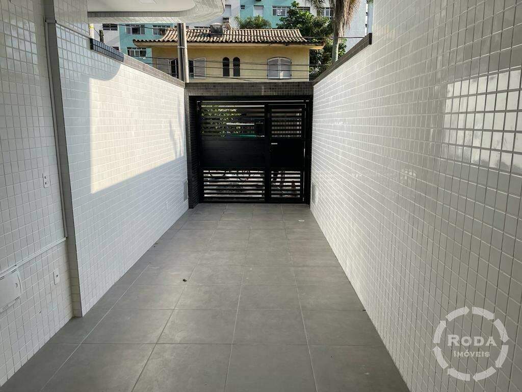 Casa à venda no Embaré: 